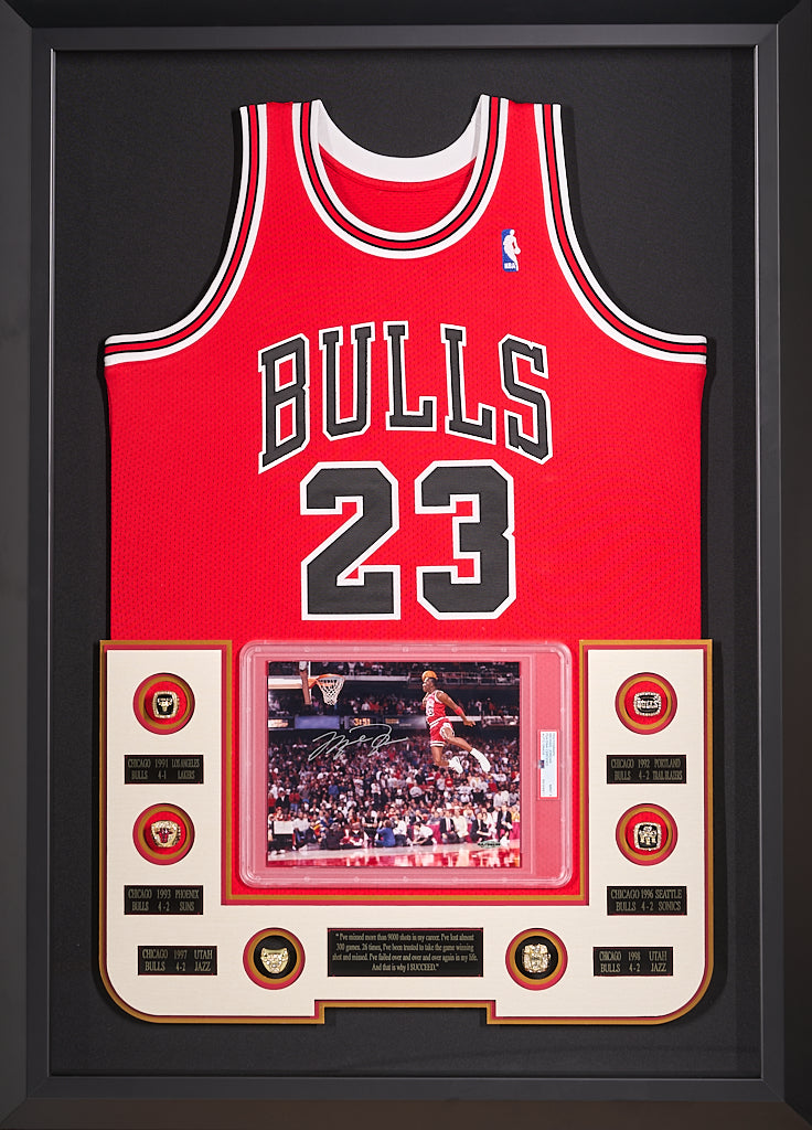 Michael Jordan Signed Jersey with Replica Championship Rings ...