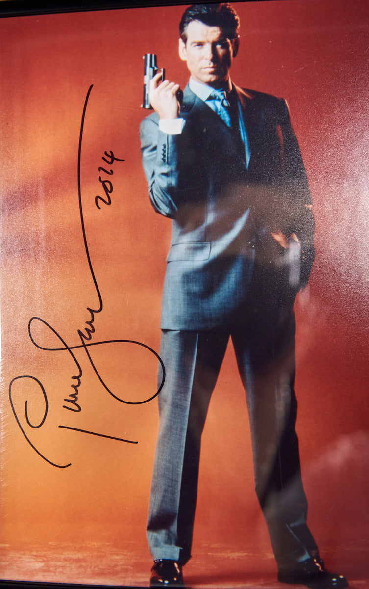 Authenticated Actor James Bond Six Actors with Authenticated Signatures – Millionaire Gallery
